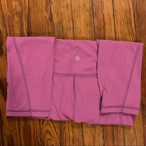 Athleta salutation stash pocket tights💯